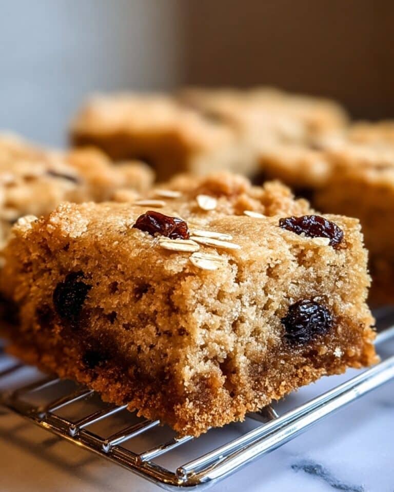 Oatmeal Raisin Cookie Bars Recipe