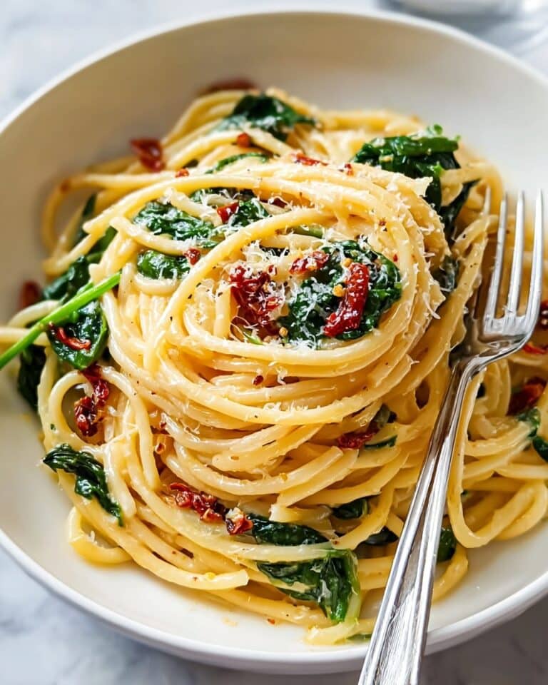 Spaghetti & Spinach with Sun-Dried Tomato Cream Sauce Recipe