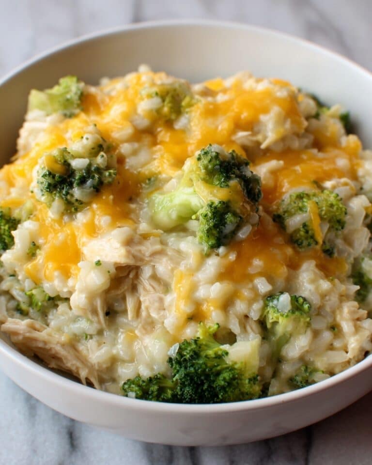 Cheesy Broccoli Chicken and Rice Casserole Recipe
