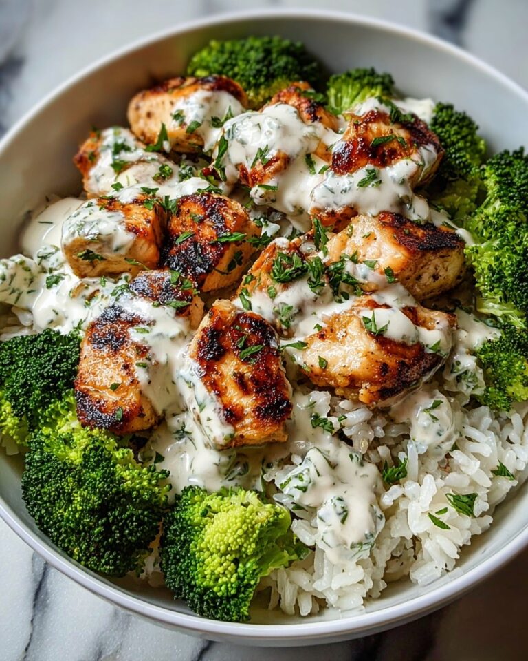 Amazing Grilled Chicken and Broccoli Bowls with Creamy Garlic Sauce Recipe
