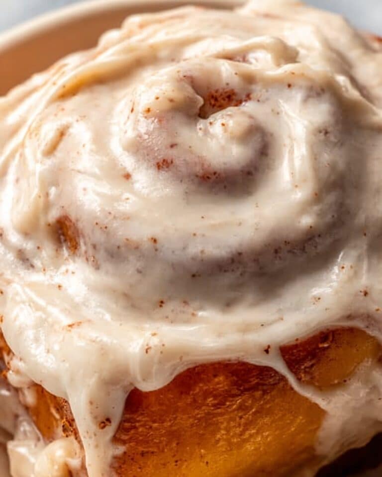 Banana Bread Cinnamon Rolls Recipe
